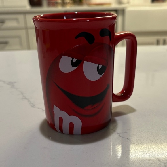 M&M'S Red Character Mug - Picture 3 of 4
